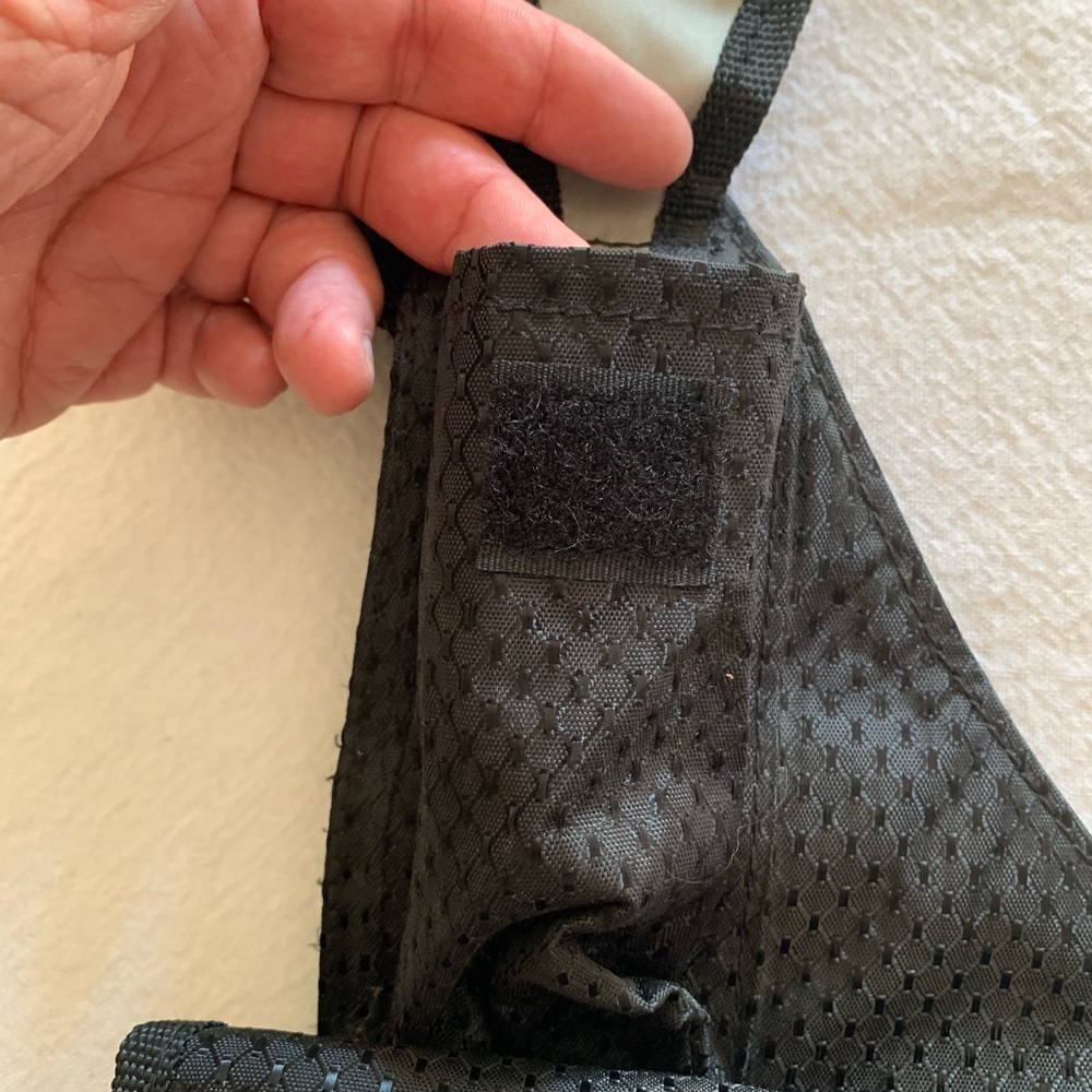 HEYS Travel bag, black, cross body, tons of pockets and compartments - Picture 13 of 13